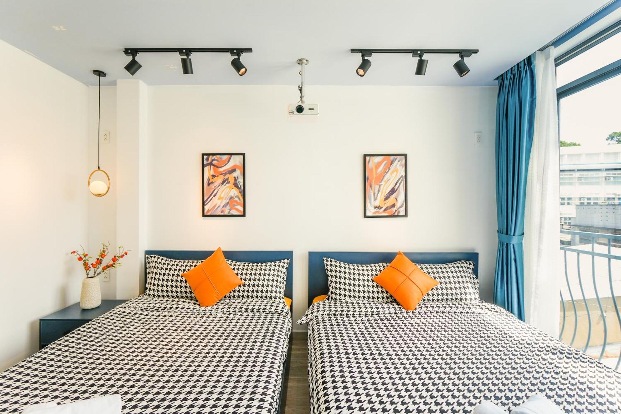 Luong Huu Khanh Homestay - Centre District 1 Хошимін Екстер'єр фото